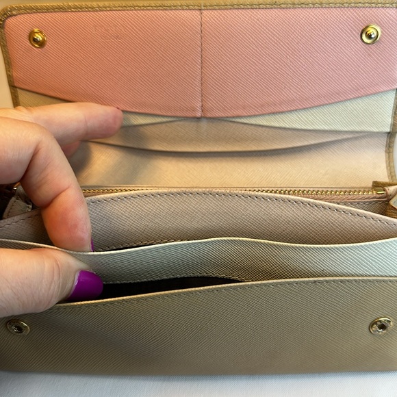Prada Saffiano Leather Long Wallet Beige w/ Pink Leather Interior Holds phone - Picture 6 of 14